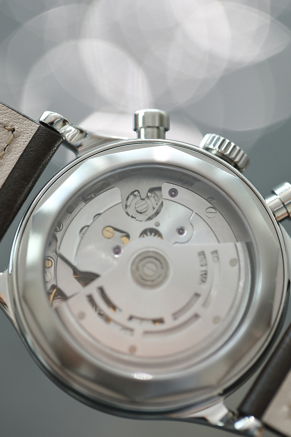 REF.2401SS1 1960S VINTAGE STYLE AUTOMATIC CHRONOGRAPH - TIMETHIS